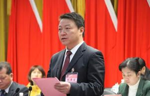 邱明宏简历：广西党委副秘书长、信访局局长邱明宏，曾任柳州市委副书记，南宁市委常委、政法委书记