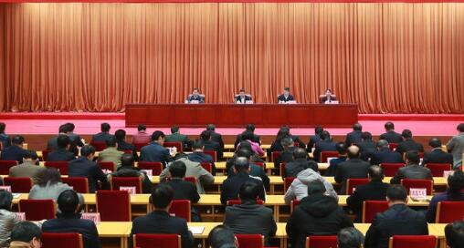 张晓武任桂林市人大主任，李滨、周卉、谭建国任副主任，彭代元任常务副市长，赵奇玲任副市长（简历）