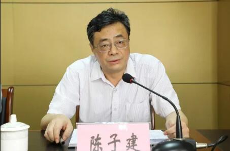 陈子建任来宾市委常委、纪委书记、监委主任，曾任广西自然资源厅纪检组长（陈子建简历）