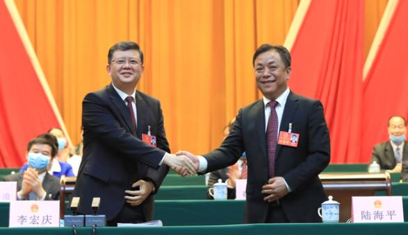 陆海平任贺州市人大主任，陈翼明、唐先程任副主任，潘震任贺州市检察院检察长（简历）