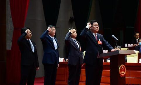 奉海峰任防城港市人大主任，黄炳利任防城港市人大副主任，黄世根任市检察院检察长（简历）