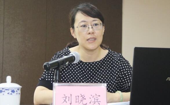 刘晓滨简历：广西党委组织部部务会成员、远程办主任刘晓滨，曾任广西组织部公务员一处处长