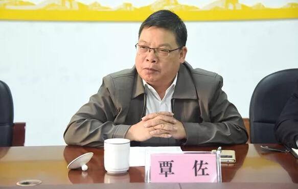 覃佐简历：防城港市政协副主席覃佐，曾任防城港市工商联主席、统计局局长