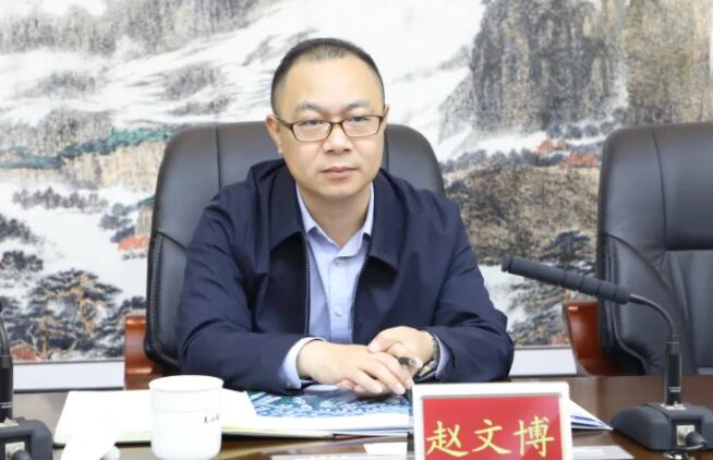 赵文博简历：钦州市灵山县委书记赵文博，曾任钦州滨海新城投资集团董事长、灵山县长