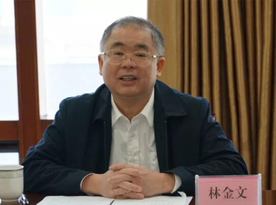 林金文简历：广西自治区人大法制委员会副主任委员林金文，曾任广西高院副院长、司法厅厅长、商务厅副厅长