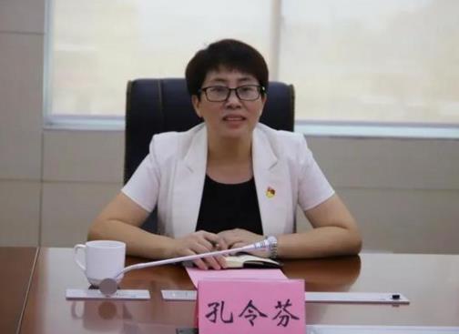 孔令芬简历：贺州市文化广电旅游局局长孔令芬，曾任富川县委常委、宣传部部长、副县长，八步区委常委、统战部部长