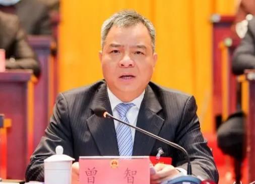曾智简历：钦州市委常委、宣传部部长曾智，曾任钦州市委常委、市委秘书长、副市长、灵山县委书记