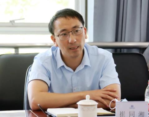 崔同湘简历：天津滨海高新区管委副主任崔同湘，曾任滨海新区中塘镇镇长，梧州团委书记，藤县副县长