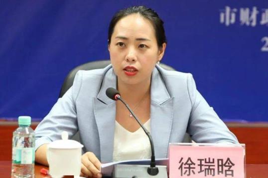 徐瑞晗简历：防城港市场监督管理局局长徐瑞晗，曾任防城港市投资促进局局长、财政局副局长、金融办主任