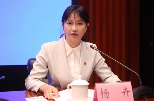 杨卉简历：柳州市文化广电旅游局副局长杨卉，曾任柳州市文联副主席