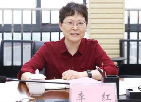 李红简历：广西高级人民法院纪检监察组组长李红，曾任广西广播电视台纪委书记